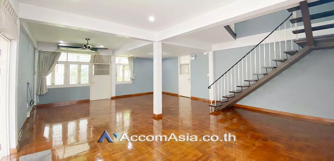 5  3 br House For Rent in sukhumvit ,Bangkok BTS Asok - MRT Sukhumvit 4001901