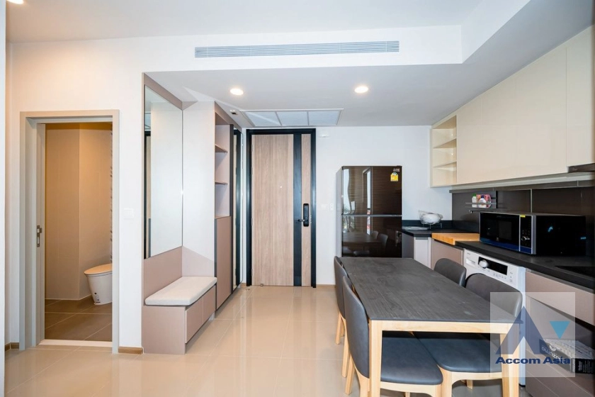 unit 2 Bedrooms  Condominium For Rent in Sukhumvit, Bangkok  near BTS Thong Lo (AA37796)