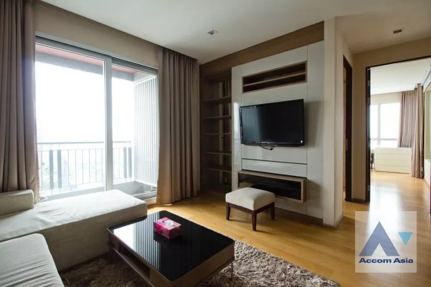  2 Bedrooms  Condominium For Rent in Phaholyothin, Bangkok  near MRT Phetchaburi - ARL Makkasan (AA37817)