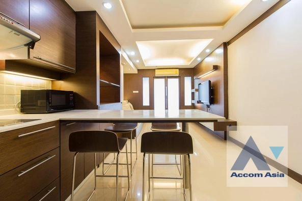 9  1 br Condominium For Rent in Silom ,Bangkok BTS Surasak at Nusa State Tower AA37844