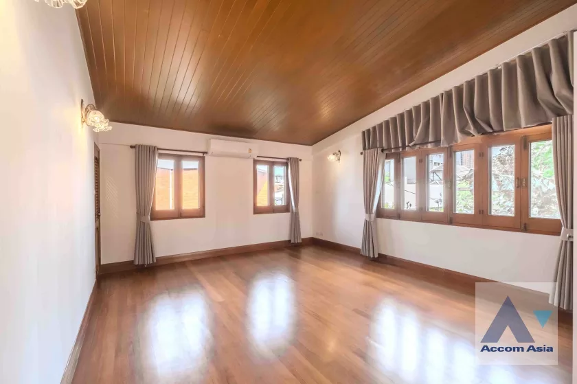 14  3 br House for rent and sale in Phaholyothin ,Bangkok BTS Victory Monument AA37860