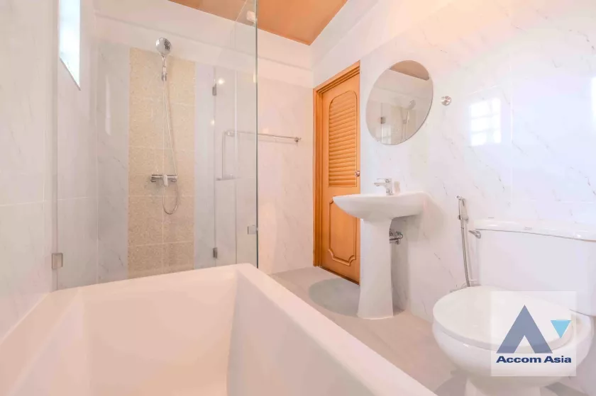 15  3 br House for rent and sale in Phaholyothin ,Bangkok BTS Victory Monument AA37860