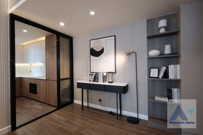 10  2 br Condominium For Rent in Sukhumvit ,Bangkok BTS Asok - MRT Sukhumvit at Muniq Sukhumvit 23 AA37862