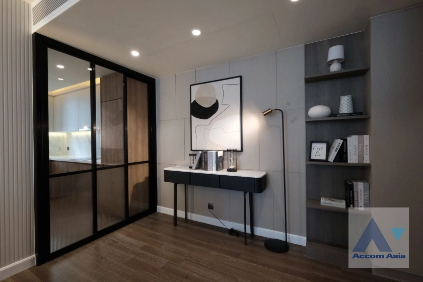 9  2 br Condominium For Rent in Sukhumvit ,Bangkok BTS Asok - MRT Sukhumvit at Muniq Sukhumvit 23 AA37862