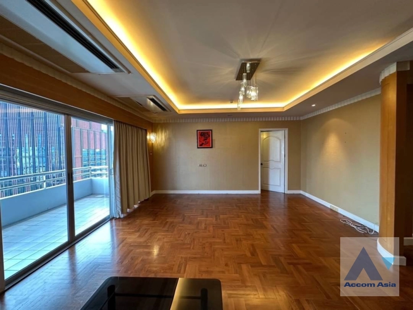  1  4 br Condominium For Sale in Ploenchit ,Bangkok BTS Ratchathewi at Baan Kasemsan 1 AA37920
