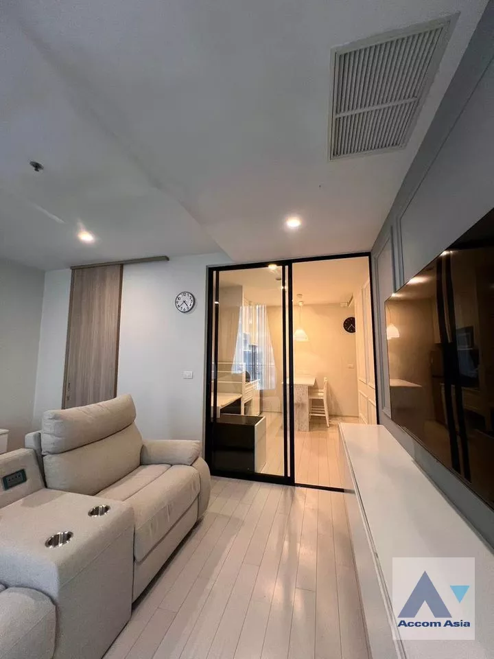 5  1 br Condominium For Rent in Ploenchit ,Bangkok BTS Ploenchit at Noble Ploenchit AA37933