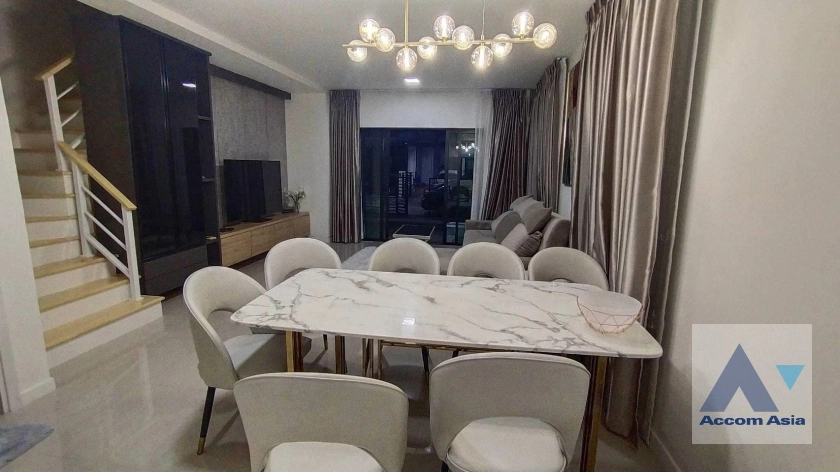 6  3 br Townhouse For Rent in Ratchadaphisek ,Bangkok MRT Sutthisan at The Connect UP 3 AA37939