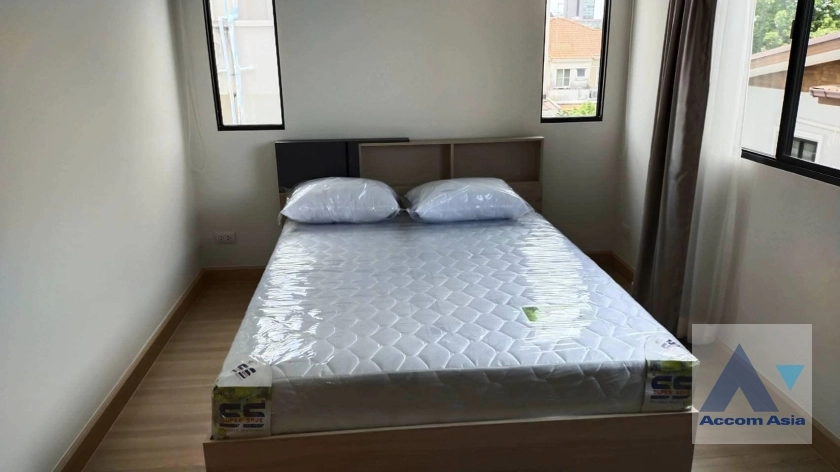 16  3 br Townhouse For Rent in Ratchadaphisek ,Bangkok MRT Sutthisan at The Connect UP 3 AA37939