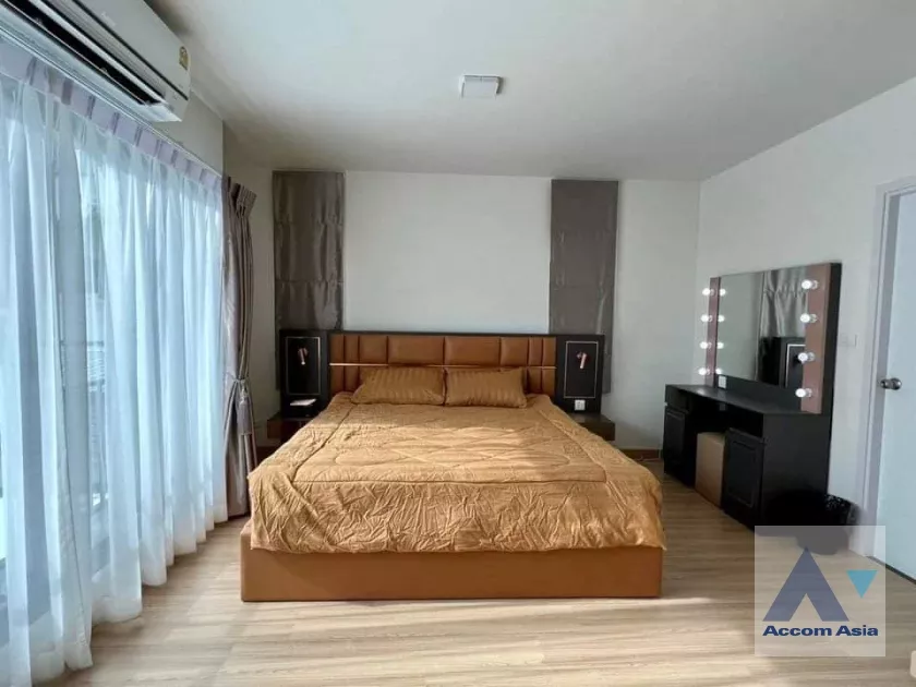 12  3 br Townhouse For Rent in Ratchadapisek ,Bangkok MRT Sutthisan at The Connect UP 3 AA37939