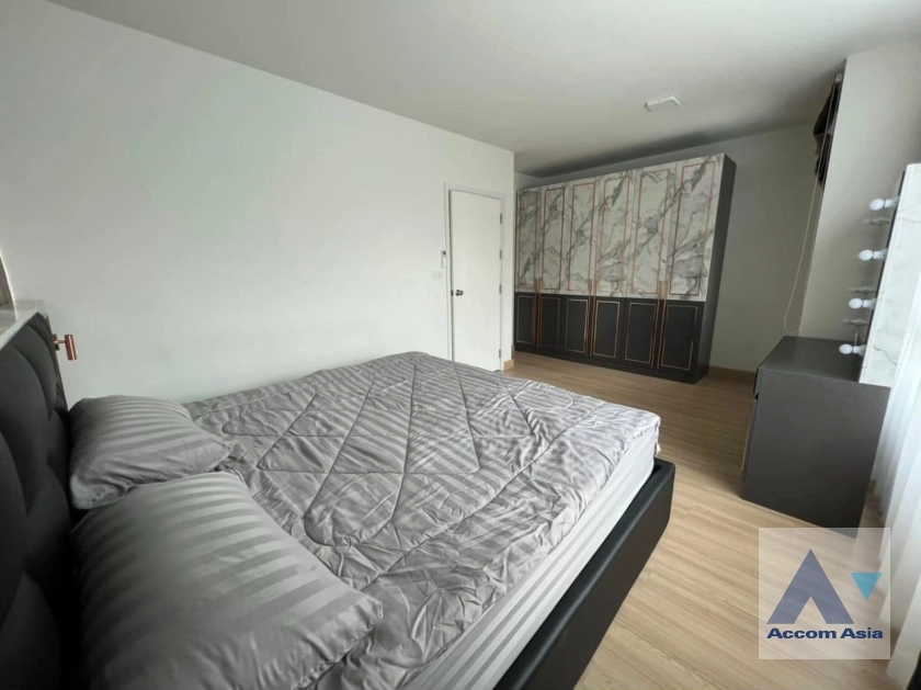 15  3 br Townhouse For Rent in Ratchadaphisek ,Bangkok MRT Sutthisan at The Connect UP 3 AA37939