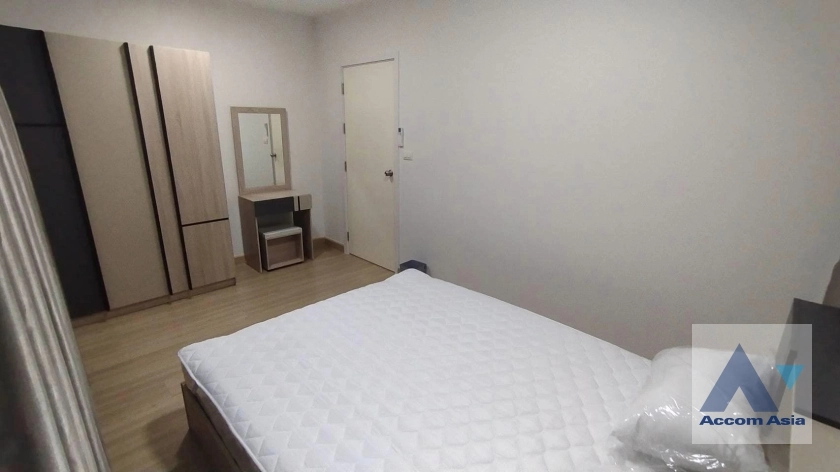 18  3 br Townhouse For Rent in Ratchadaphisek ,Bangkok MRT Sutthisan at The Connect UP 3 AA37939