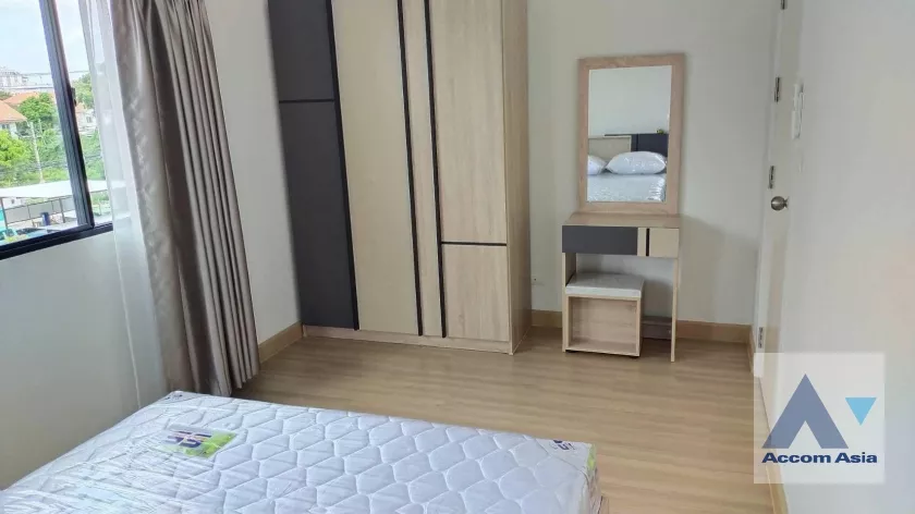 17  3 br Townhouse For Rent in Ratchadapisek ,Bangkok MRT Sutthisan at The Connect UP 3 AA37939