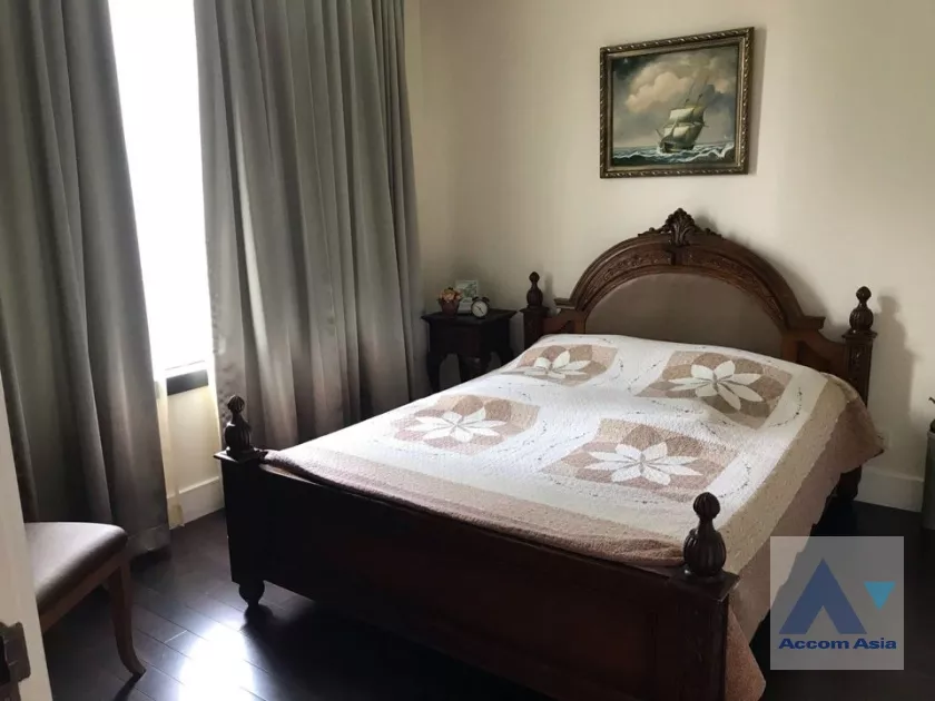 unit 2 Bedrooms  Condominium For Rent in Sukhumvit, Bangkok  near BTS Phrom Phong (AA37940)