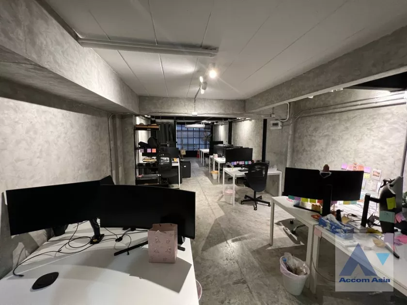 unitHome Office |  1 Bedroom  Townhouse For Rent in Sukhumvit, Bangkok  near BTS On Nut (AA37943)