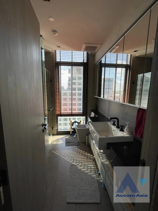 5  2 br Condominium for rent and sale in Sukhumvit ,Bangkok MRT Phetchaburi at The Lofts Asoke AA37962