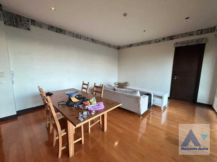 unit 2 Bedrooms  Condominium For Rent in Sathorn, Bangkok  near BRT Thanon Chan (AA38031)