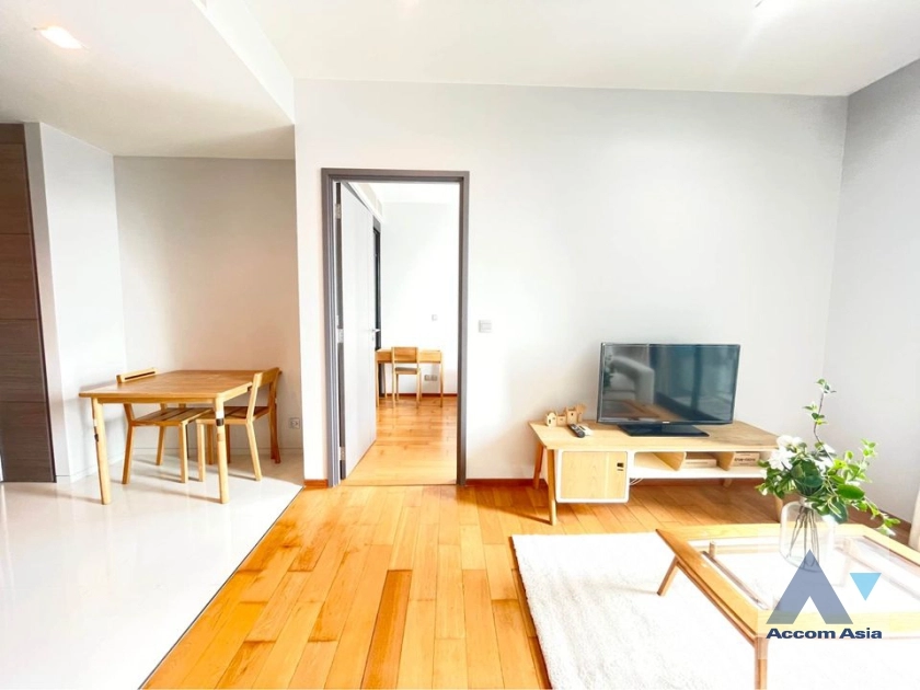 unit 1 Bedroom  Condominium For Rent & Sale in Sukhumvit, Bangkok  near BTS Thong Lo (AA38042)