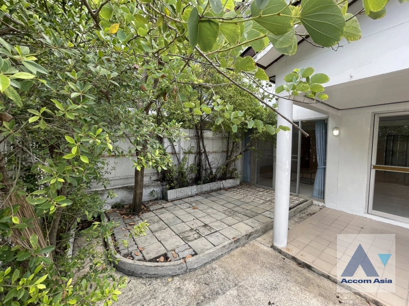  1  3 br House For Rent in Sathorn ,Bangkok BTS Chong Nonsi - MRT Lumphini AA38058