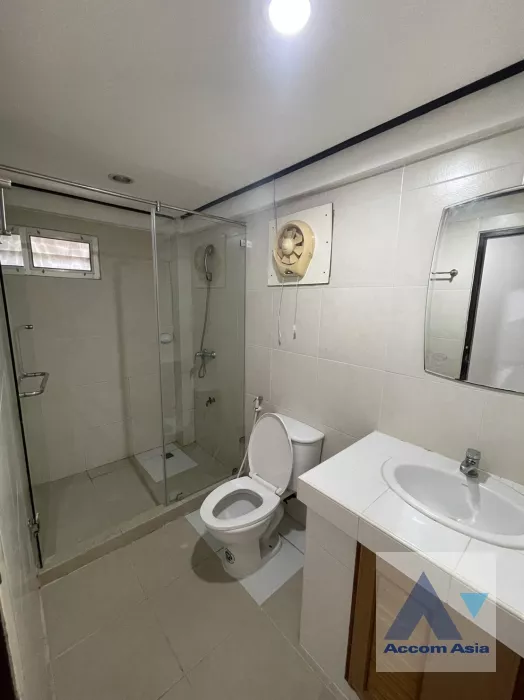 12  3 br House For Rent in sathorn ,Bangkok BRT Arkhan Songkhro AA38058