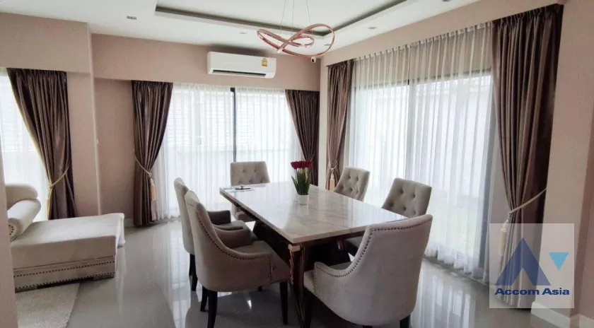  1  4 br House For Rent in Pattanakarn ,Bangkok  at Life Bangkok Boulevard Wongwaen-Onnut 2 AA38089