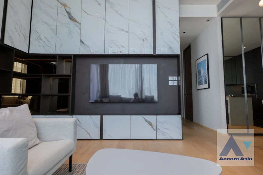 4  2 br Condominium for rent and sale in Ploenchit ,Bangkok BTS Chitlom at 28 Chidlom AA38092