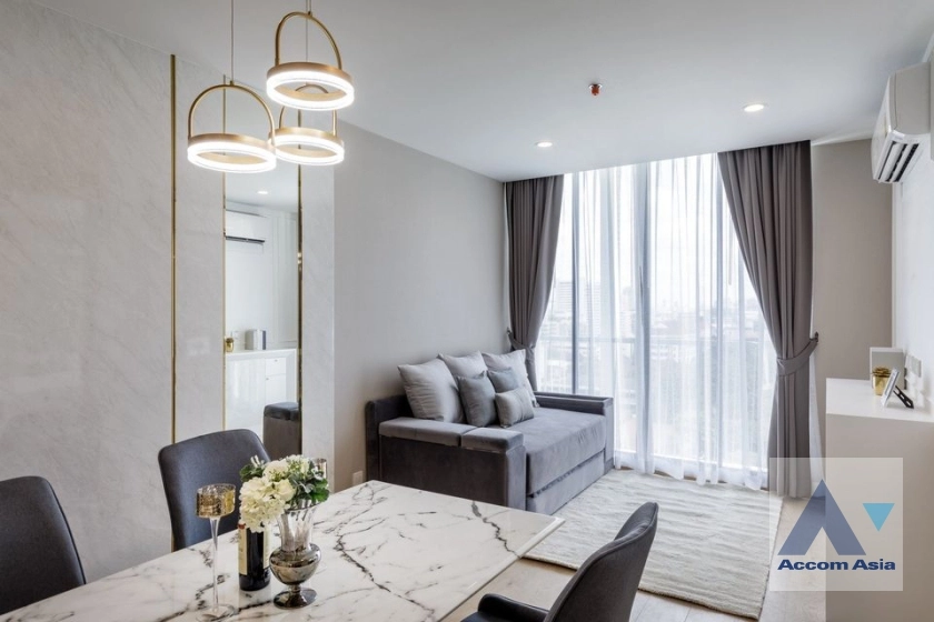 unit 2 Bedrooms  Condominium For Rent in Sukhumvit, Bangkok  near BTS Asok - MRT Sukhumvit (AA38103)