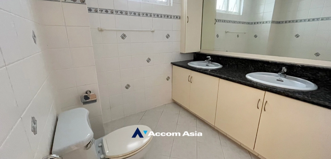 11  2 br Condominium for rent and sale in Sukhumvit ,Bangkok BTS Nana at The Heritage 25235