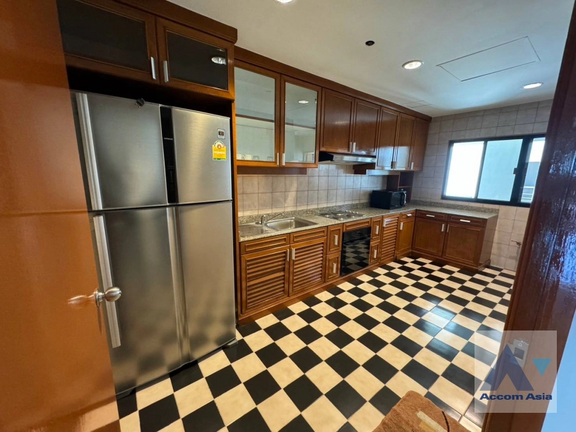 12  3 br Condominium For Rent in Sathorn ,Bangkok BTS Sala Daeng - MRT Lumphini at Sathorn Gardens AA38141