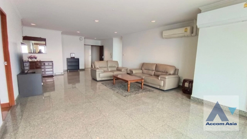 unit 3 Bedrooms  Condominium For Rent in Sathorn, Bangkok  near BTS Sala Daeng - MRT Lumphini (AA38141)