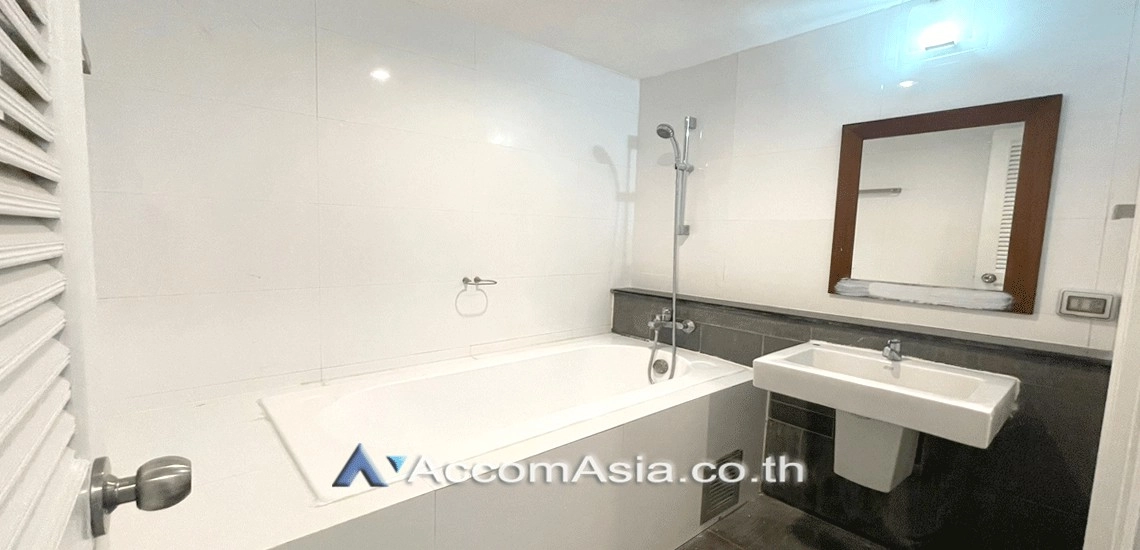 10  2 br Condominium for rent and sale in Sukhumvit ,Bangkok BTS Phrom Phong at Acadamia Grand Tower 25240