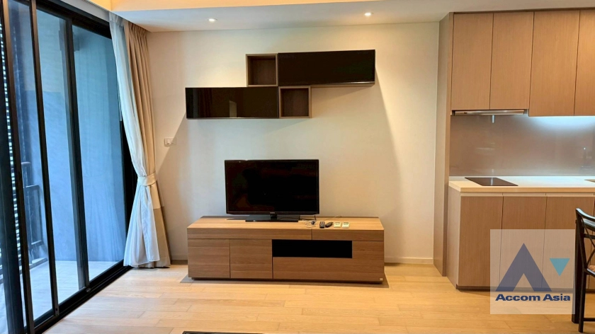 unit 1 Bedroom  Condominium For Rent in Sukhumvit, Bangkok  near BTS Ekkamai (AA38188)