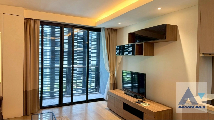unit 1 Bedroom  Condominium For Rent in Sukhumvit, Bangkok  near BTS Ekkamai (AA38188)