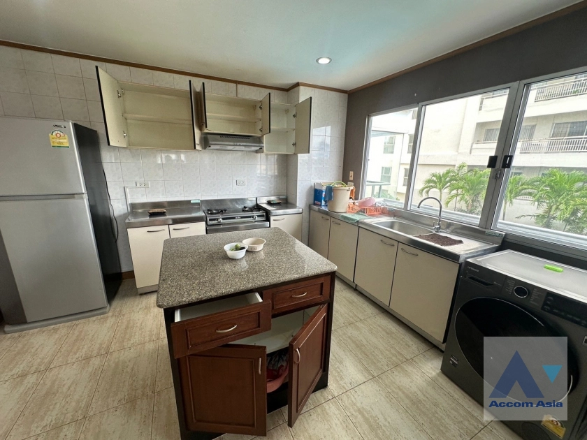 4  2 br Condominium For Rent in Sukhumvit ,Bangkok BTS Phra khanong at P.B. Penthouse 2 AA38190