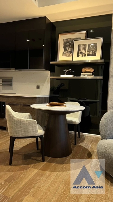 unitFully Furnished |  1 Bedroom  Condominium For Rent & Sale in Ploenchit, Bangkok  near BTS Ploenchit (AA38203)