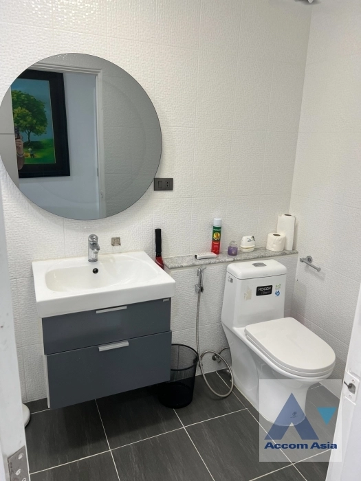 13  3 br Condominium for rent and sale in Sathorn ,Bangkok BTS Sala Daeng - MRT Lumphini at Sathorn Gardens AA38220