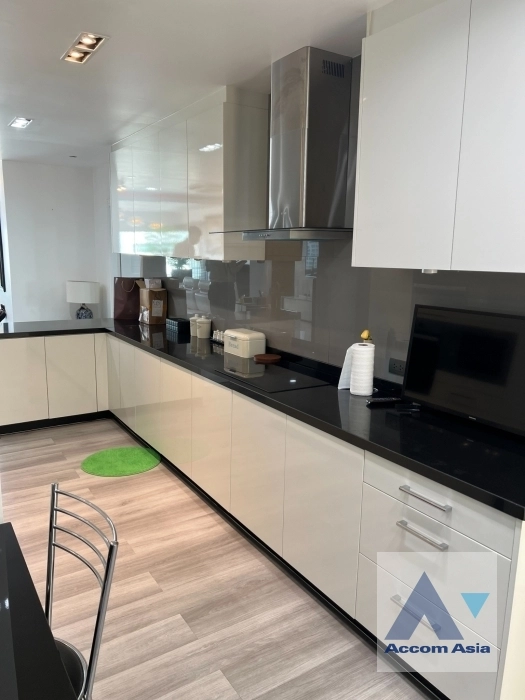 10  3 br Condominium for rent and sale in Sathorn ,Bangkok BTS Sala Daeng - MRT Lumphini at Sathorn Gardens AA38220