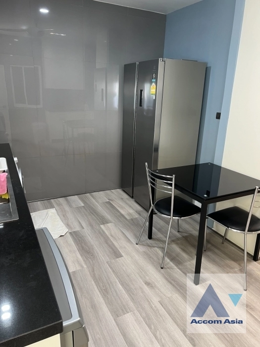 8  3 br Condominium for rent and sale in Sathorn ,Bangkok BTS Sala Daeng - MRT Lumphini at Sathorn Gardens AA38220