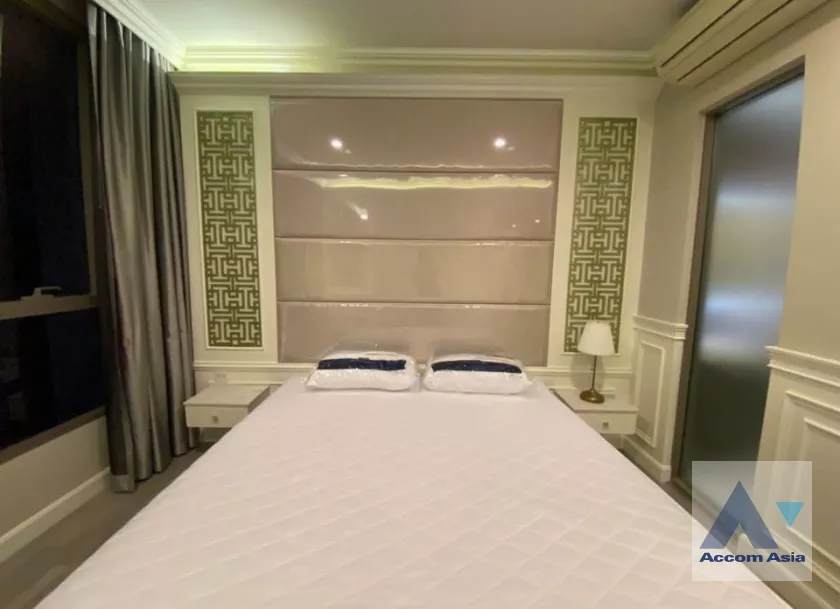 unit 2 Bedrooms  Condominium For Rent in Sathorn, Bangkok  near BTS Saint Louis (AA38221)