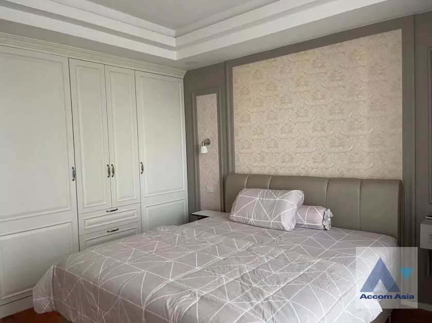  1 Bedroom  Condominium For Rent & Sale in Sathorn, Bangkok  near BTS Chong Nonsi - BRT Sathorn (AA38229)