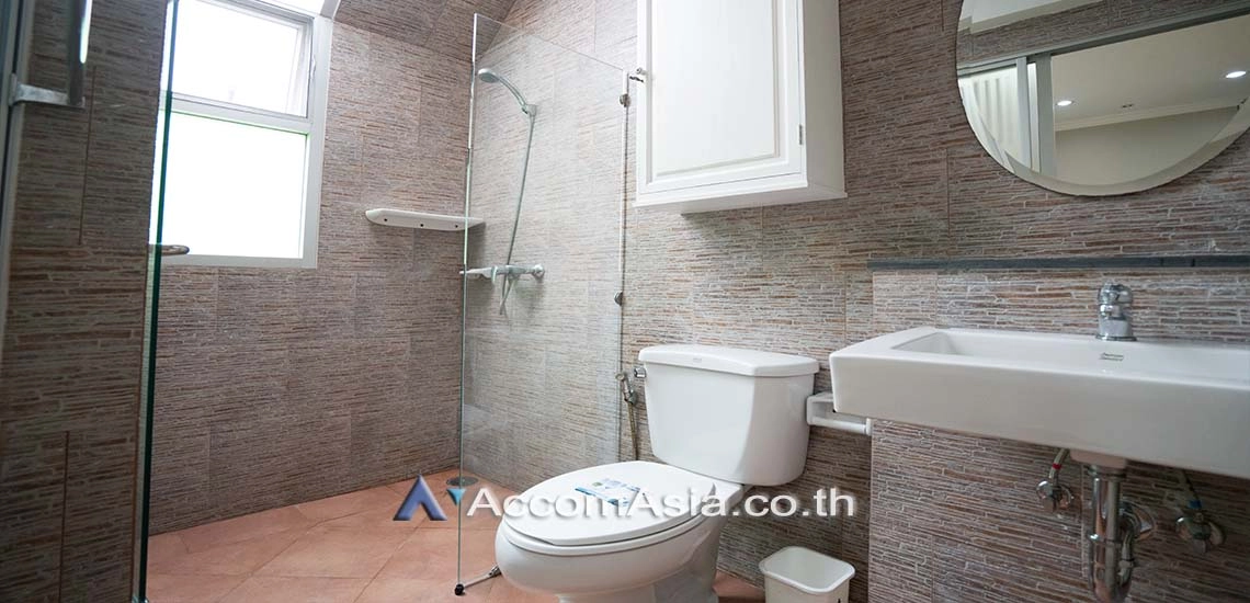 25  5 br House for rent and sale in Sukhumvit ,Bangkok BTS Nana 95245