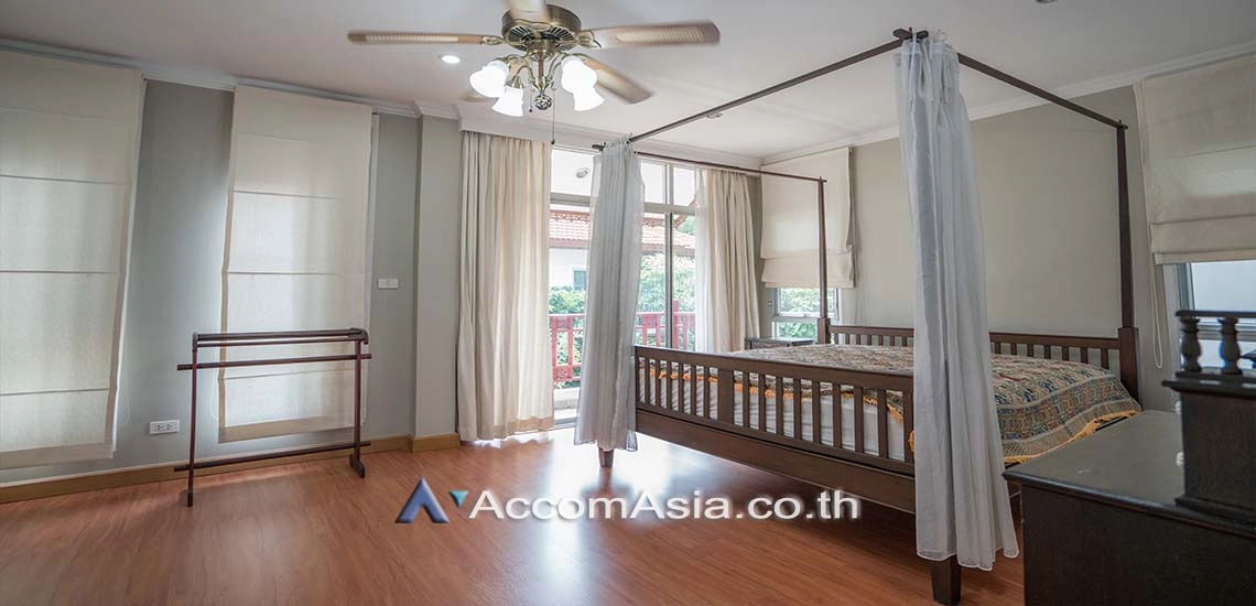 20  5 br House for rent and sale in Sukhumvit ,Bangkok BTS Nana 95245