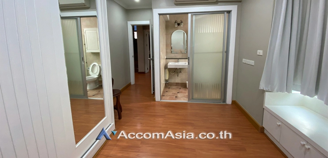 23  5 br House for rent and sale in Sukhumvit ,Bangkok BTS Nana 95245