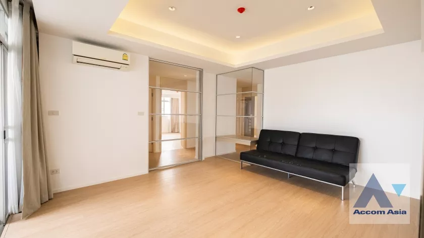 5  3 br Condominium for rent and sale in Sukhumvit ,Bangkok BTS Ekkamai at La Cascade AA38232