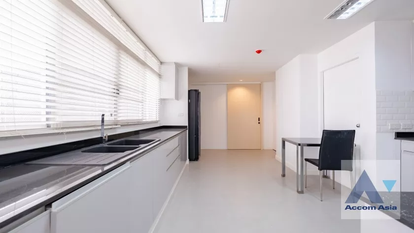  1  3 br Condominium for rent and sale in Sukhumvit ,Bangkok BTS Ekkamai at La Cascade AA38232