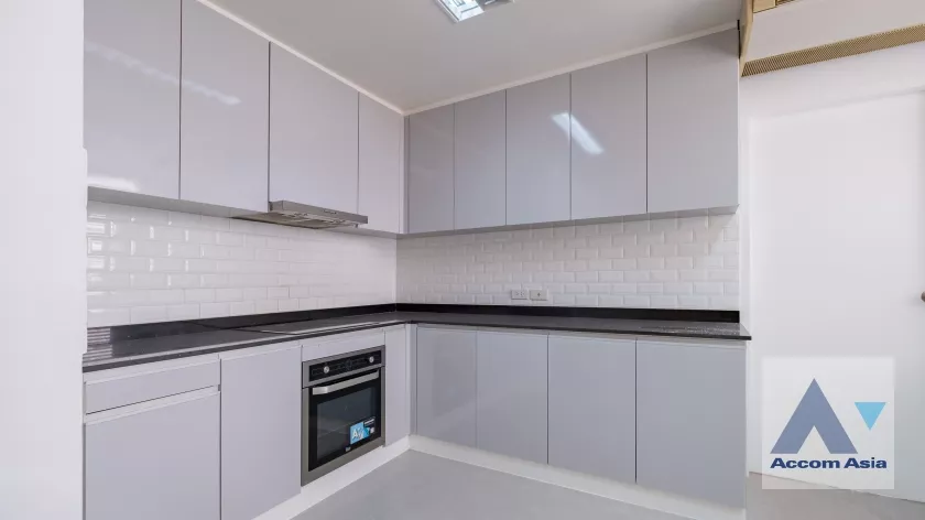 21  3 br Condominium for rent and sale in Sukhumvit ,Bangkok BTS Ekkamai at La Cascade AA38232