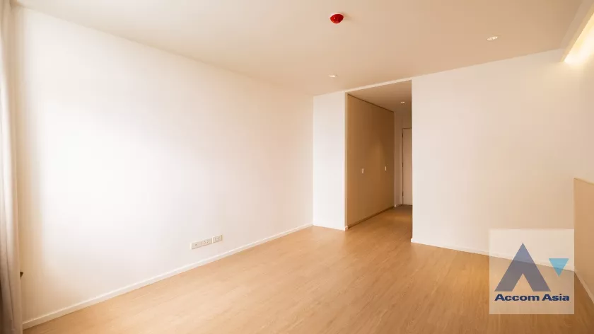 17  3 br Condominium for rent and sale in Sukhumvit ,Bangkok BTS Ekkamai at La Cascade AA38232