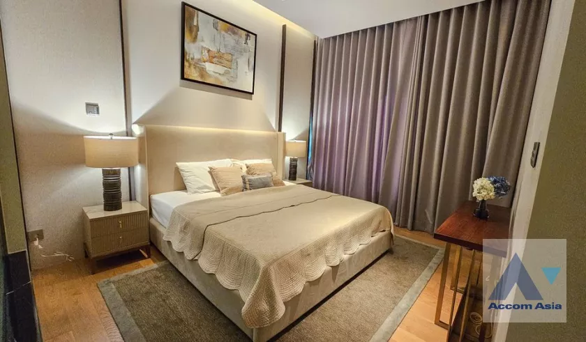 9  1 br Condominium For Rent in Silom ,Bangkok MRT Lumphini at Saladaeng One AA38233