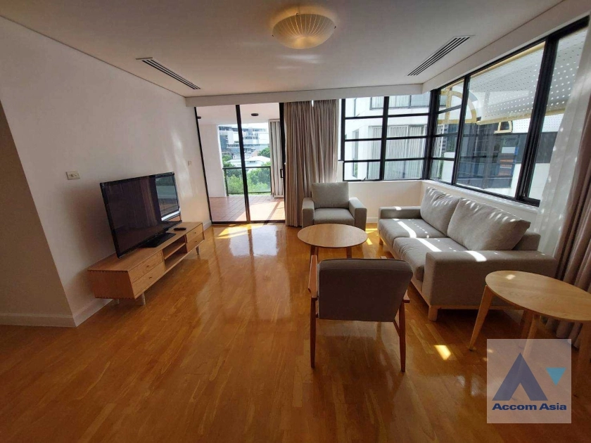  2  3 br Apartment For Rent in Sathorn ,Bangkok BTS Sala Daeng - MRT Lumphini at Children Dreaming Place - Garden AA38238
