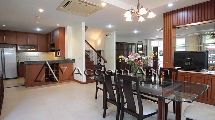4  3 br House For Rent in Sukhumvit ,Bangkok BTS Nana 95246