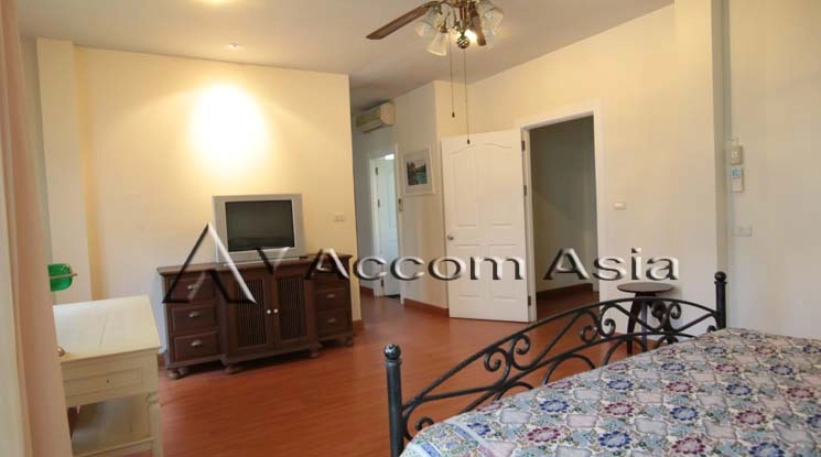 8  3 br House For Rent in Sukhumvit ,Bangkok BTS Nana 95246